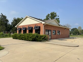 Forrest, IL Storefront Retail/Office - 216-217 S Center St