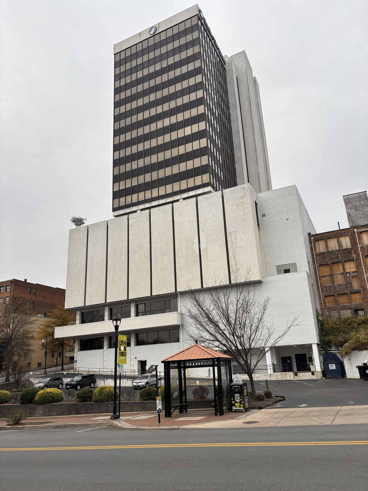 828 Main St, Lynchburg, VA for Rent