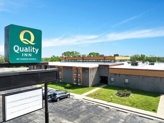 Arkansas City, KS Hospitality - 3232 N Summit St