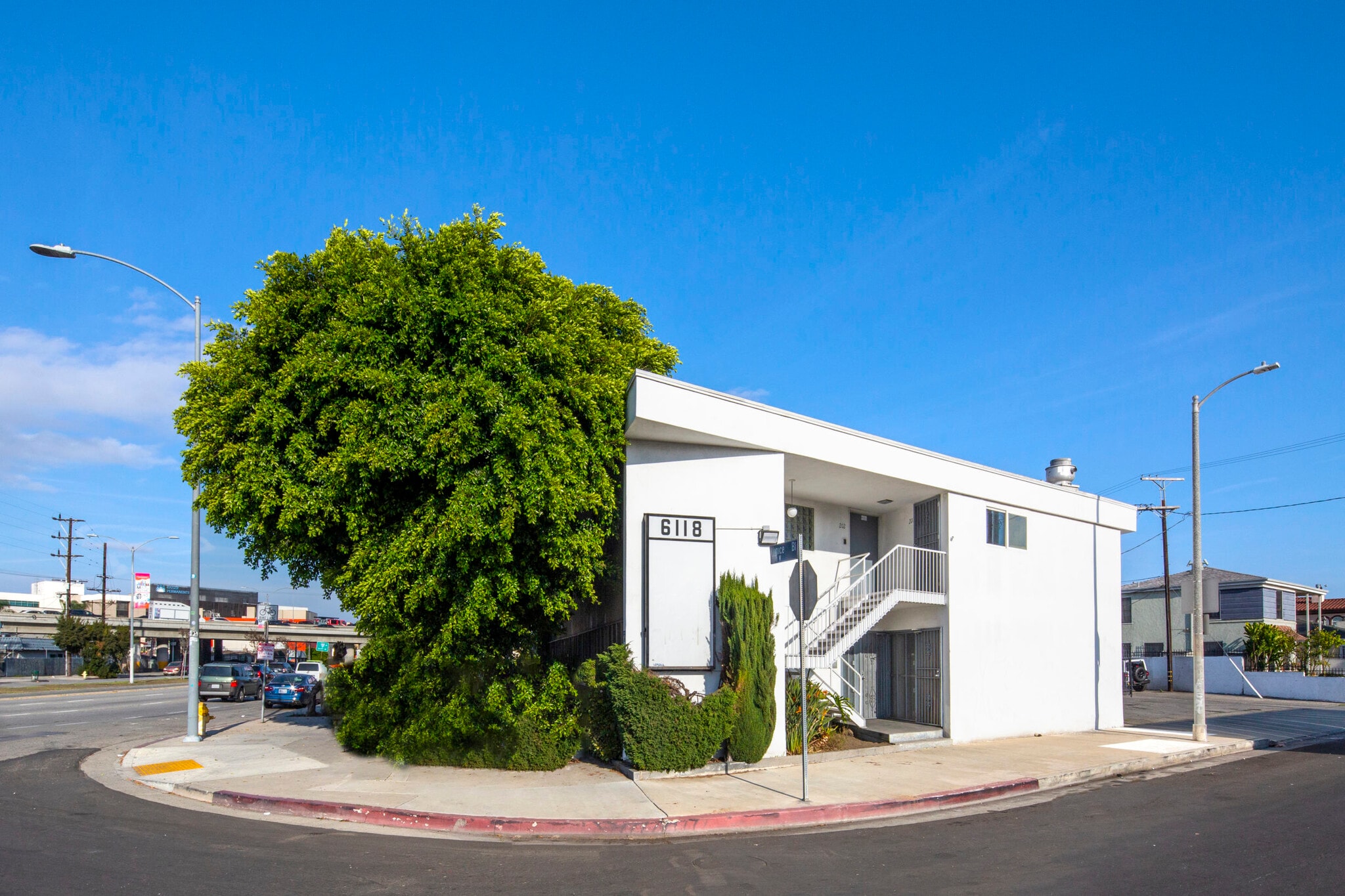 6118 Venice Blvd, Los Angeles, CA for Rent