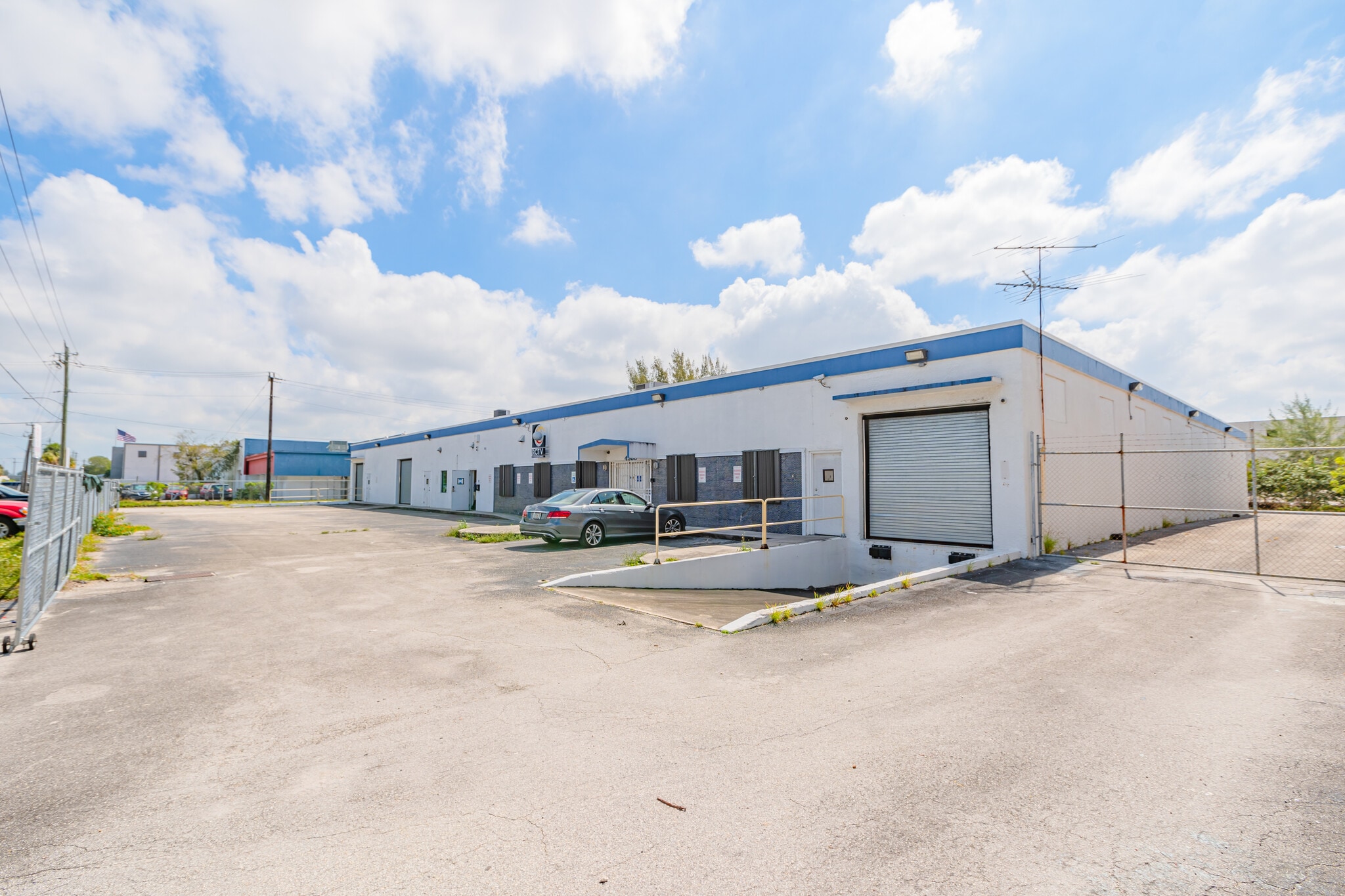 4380 NW 128th St Opa Locka, FL 33054 Industrial Property for Sale on