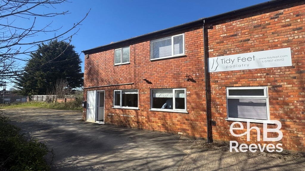 74 Coventry St, Southam, WAR for Rent