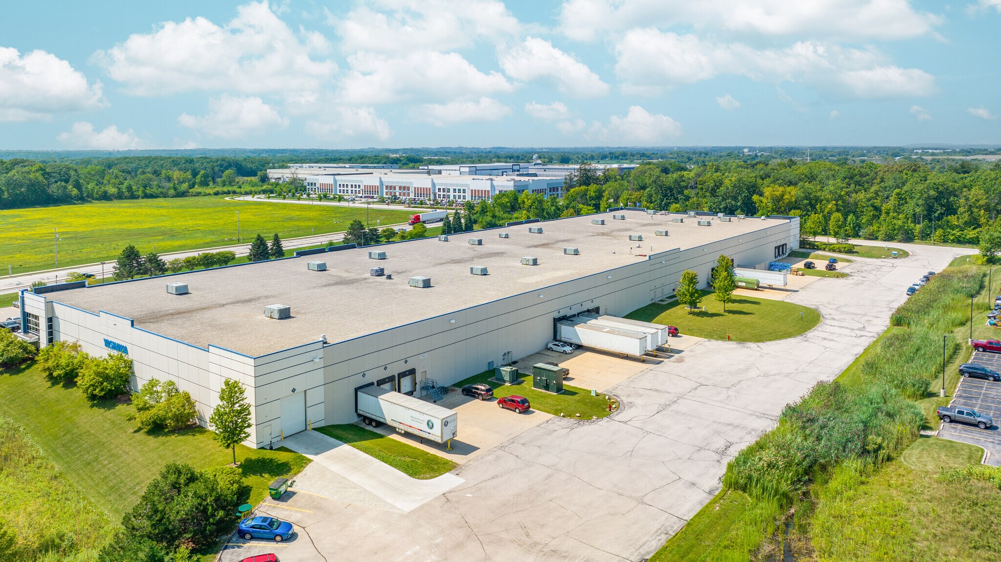 100 W Oakwood Rd, Oak Creek, WI for Rent