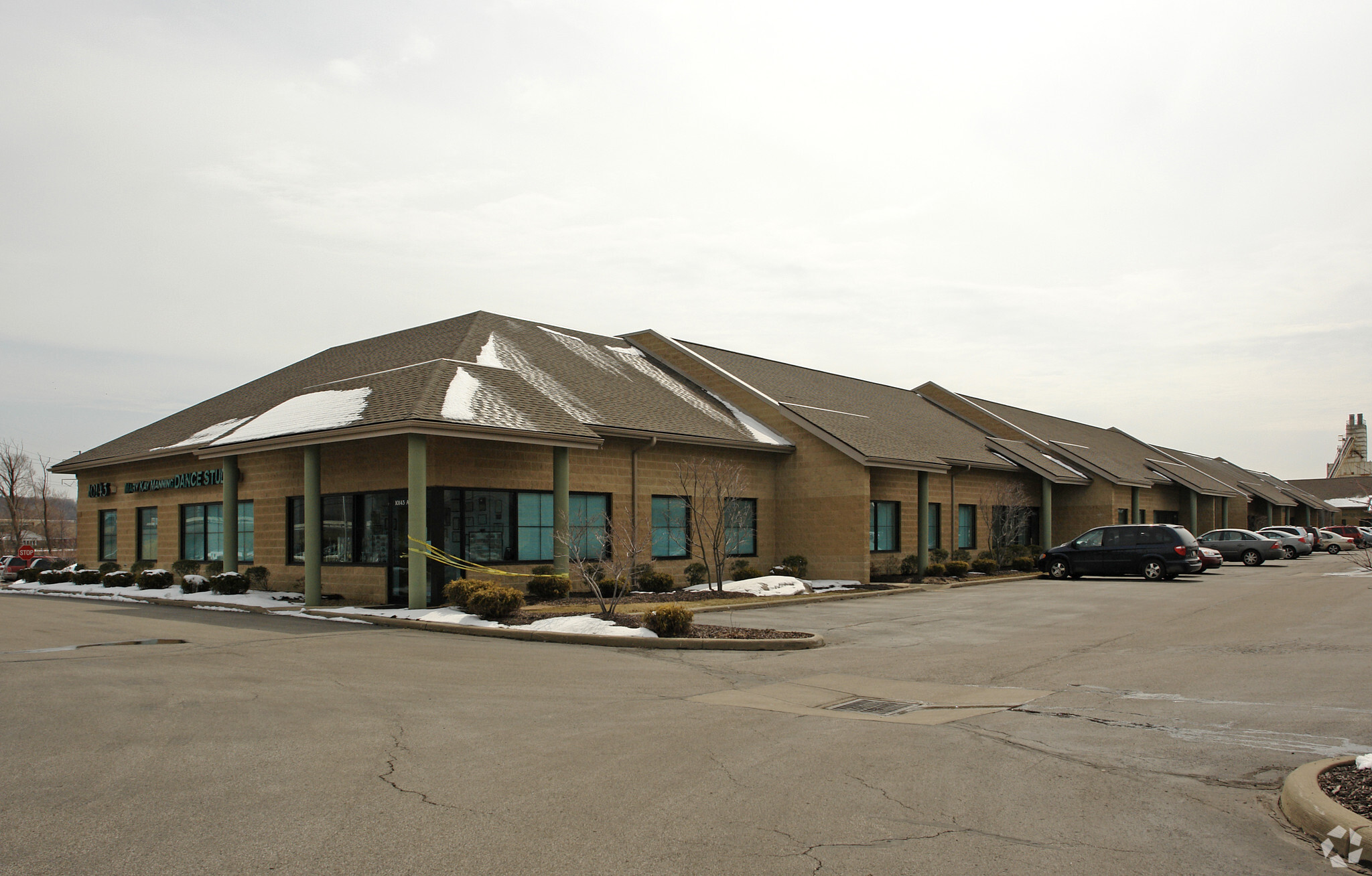 10147 Royalton Rd, North Royalton, OH for Rent