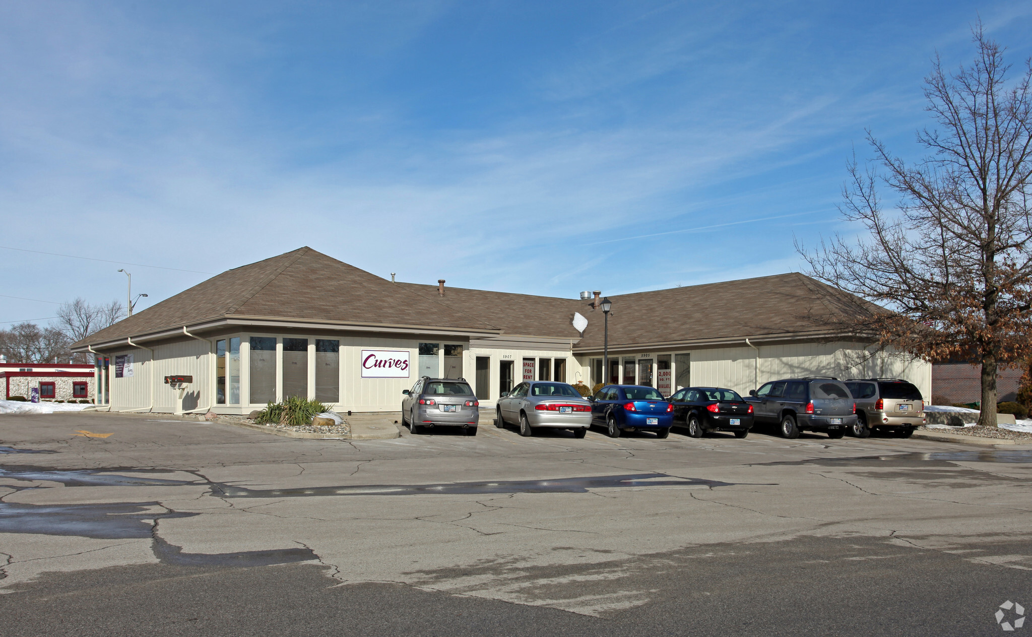 6001 Bluffton Rd, Fort Wayne, IN for Rent