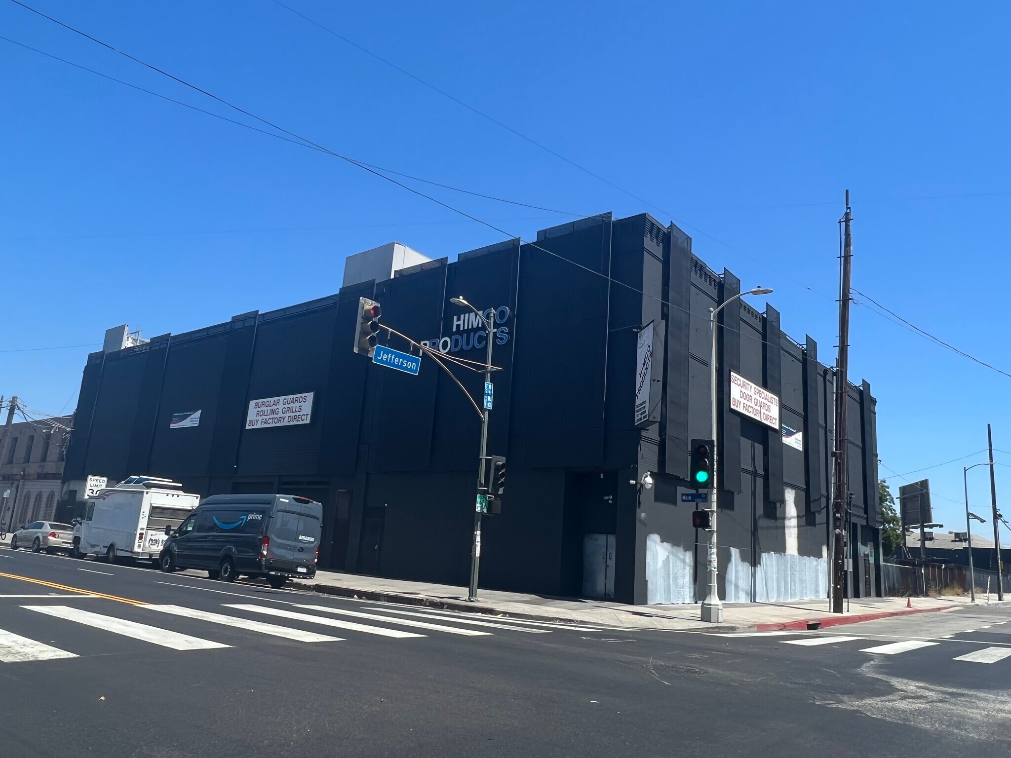 3316-3331 S Main St, Los Angeles, CA for Rent