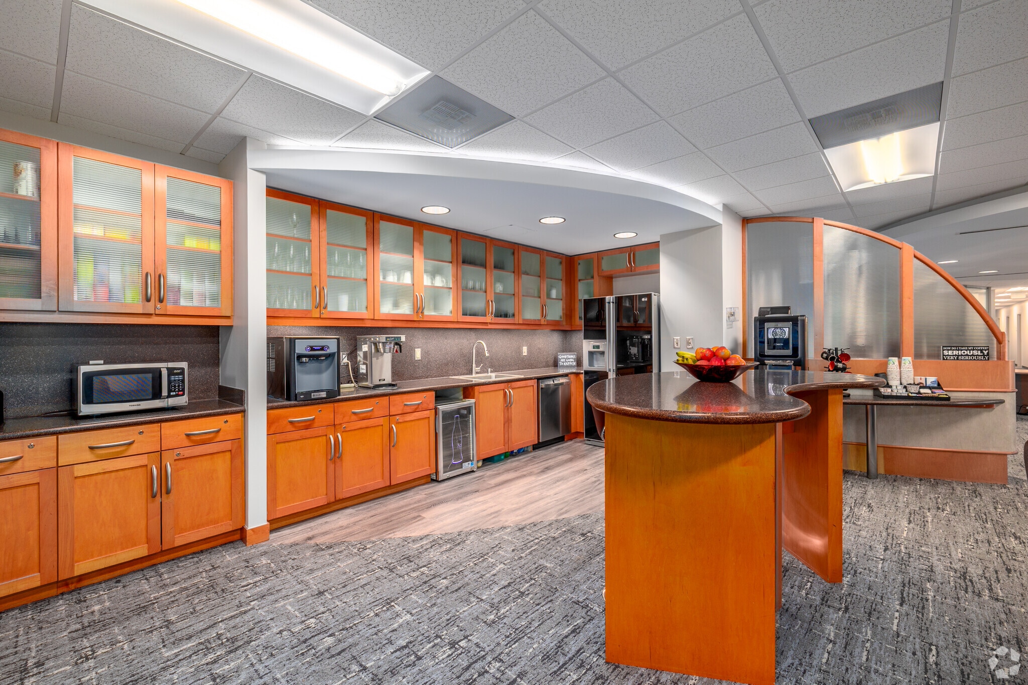 6135 Park South Dr, Charlotte, NC for Rent