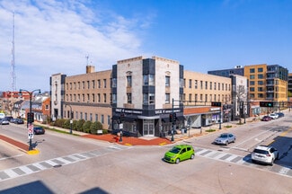 Milwaukee, WI Retail - 4001-4015 N Oakland Ave