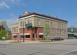 Palmyra, WI Storefront Retail/Residential - 300 W Main St