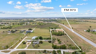 Manor, TX Residential Income - 11401 Schmidt Ln