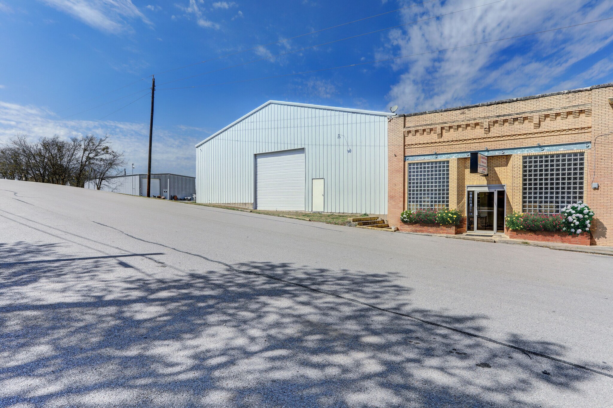 116 Hoxie St, Coupland, TX for Rent