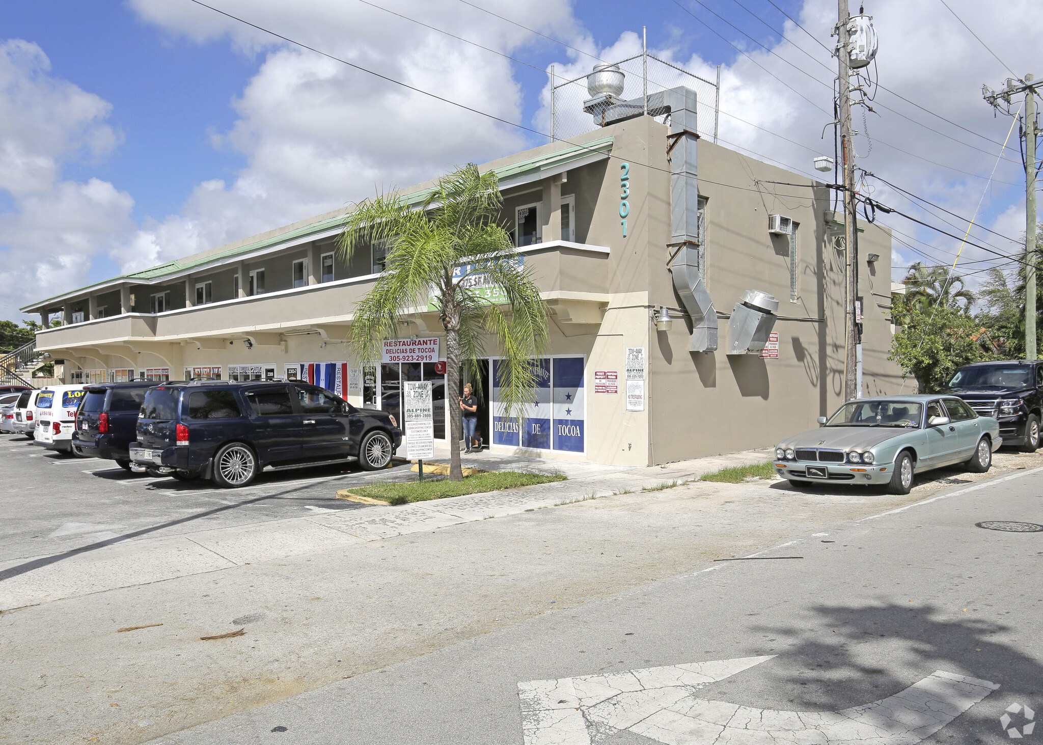 2301-2319 NW 7th St, Miami, FL for Rent