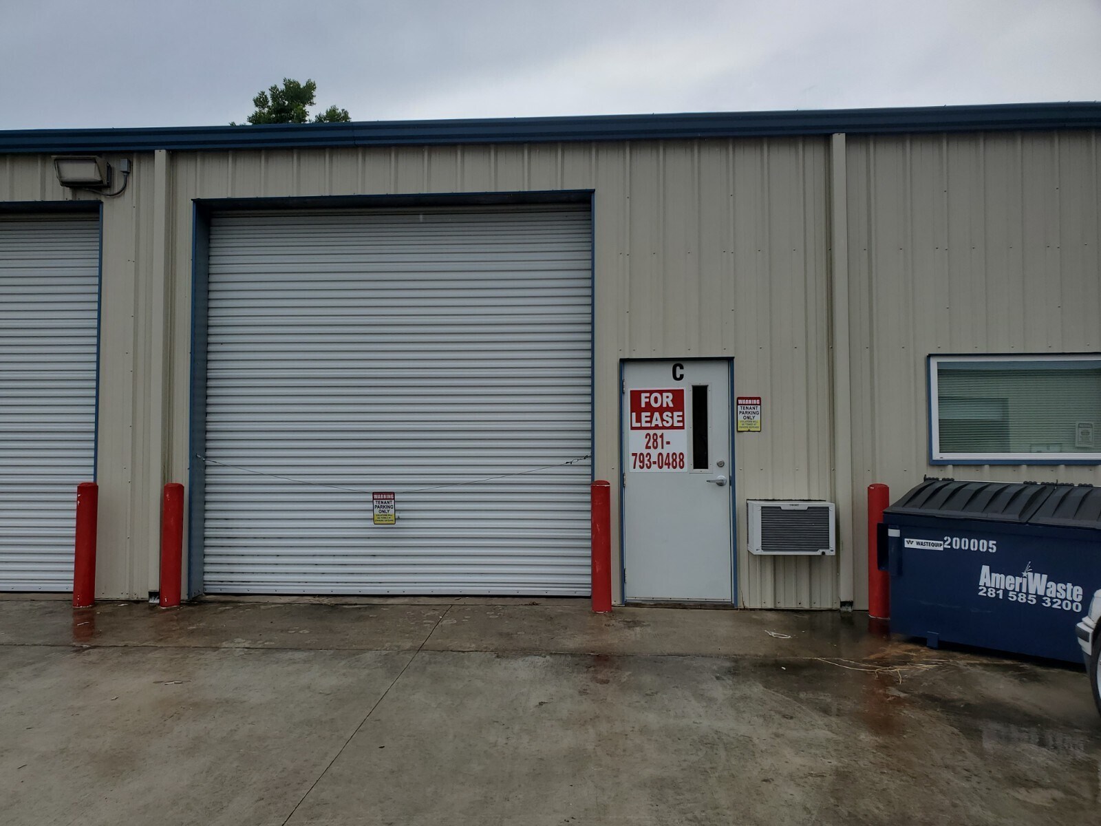 2290 Dickinson Ave, League City, TX for Rent