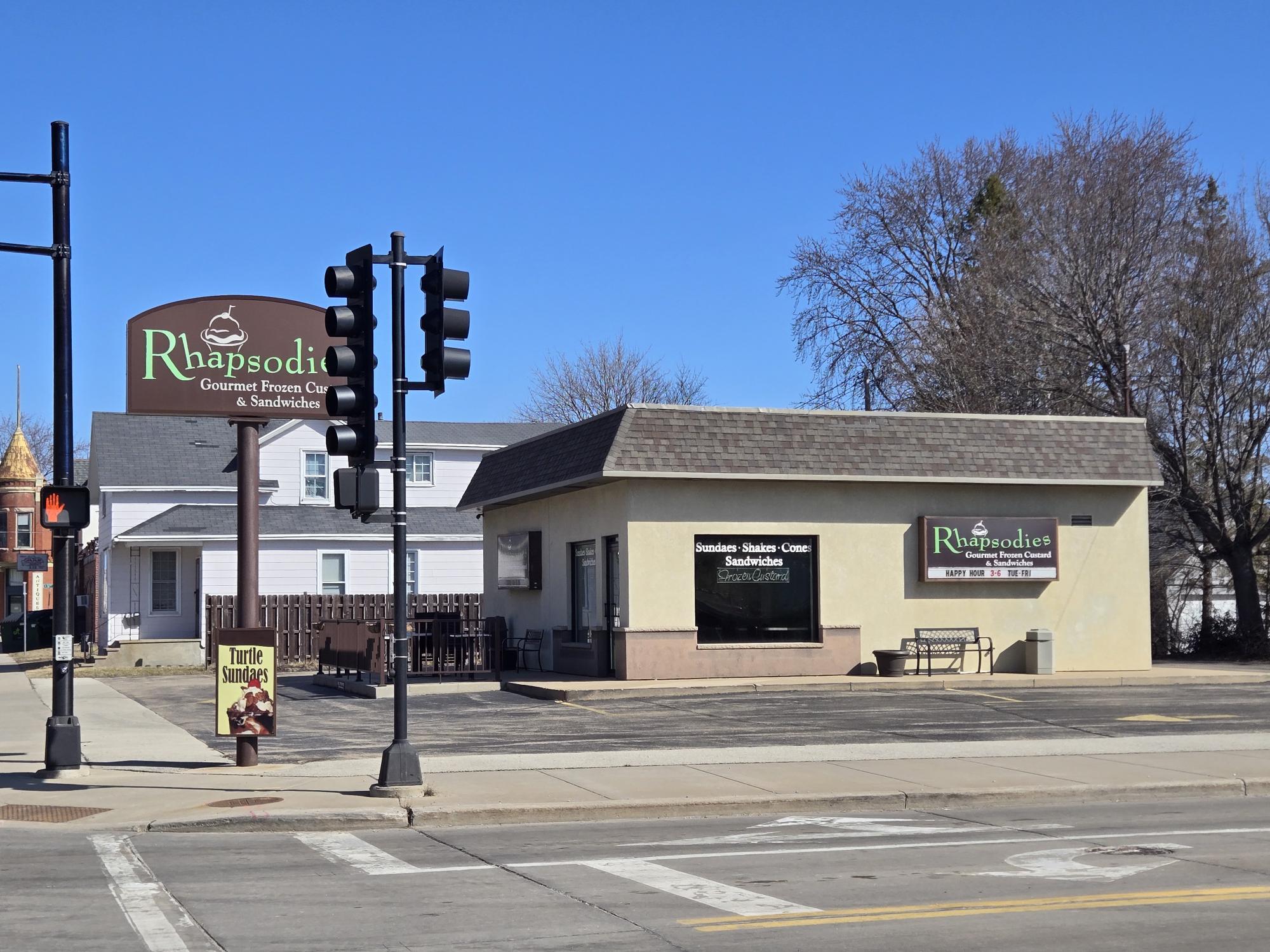 1226 Oregon St, Oshkosh, WI for Sale