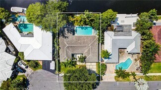 Fort Lauderdale, FL Flex - 5821 NE 14th Way