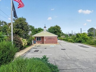 West Mystic, CT Specialty - 55 W Mystic Ave
