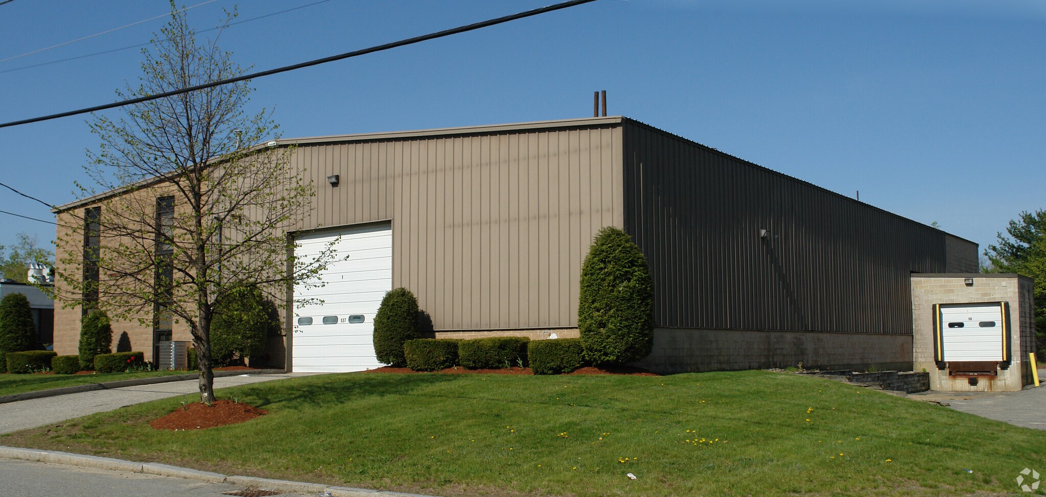 137 Glenn St Lawrence, MA 01843 Industrial Property for Lease on