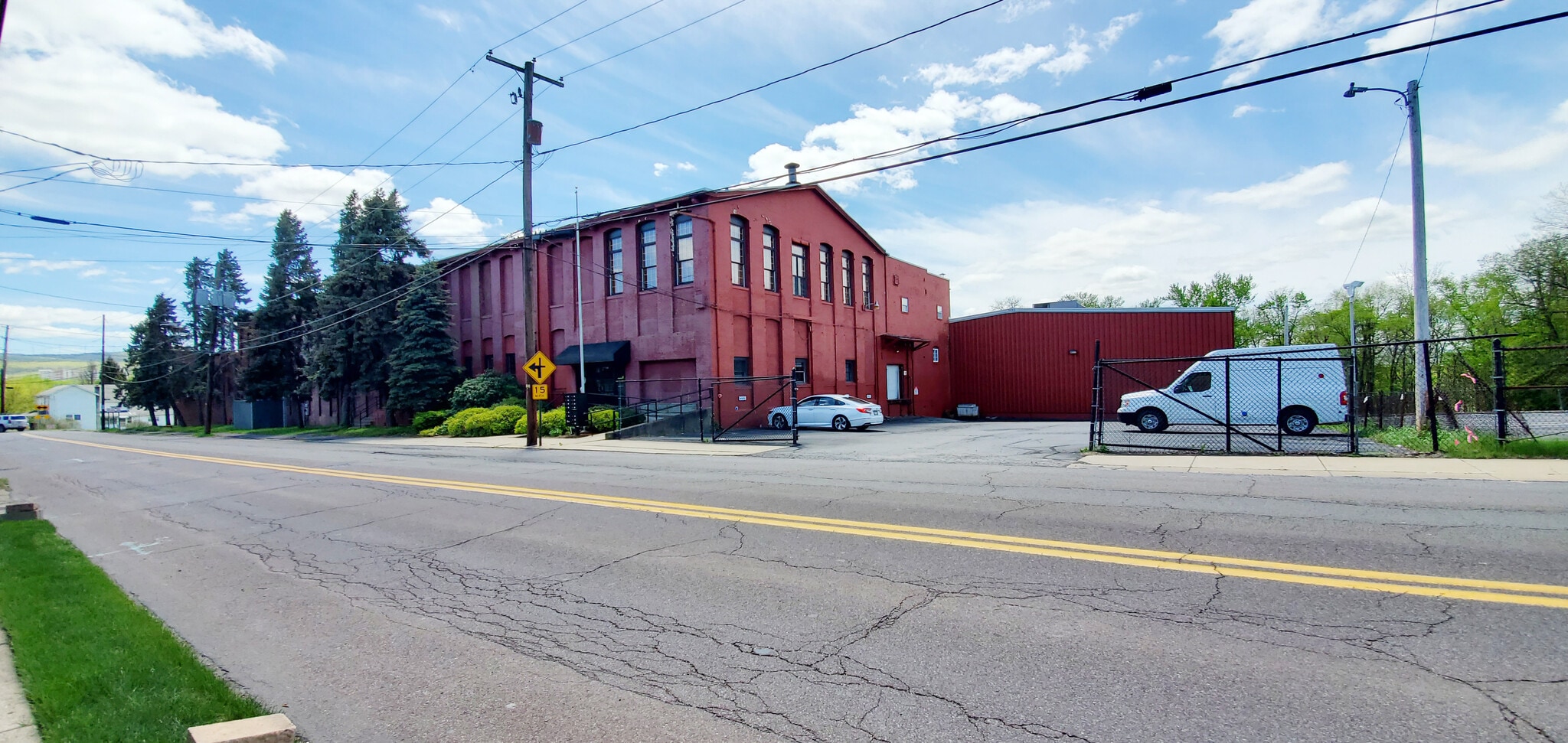 75 Stark St, Hudson, PA for Sale