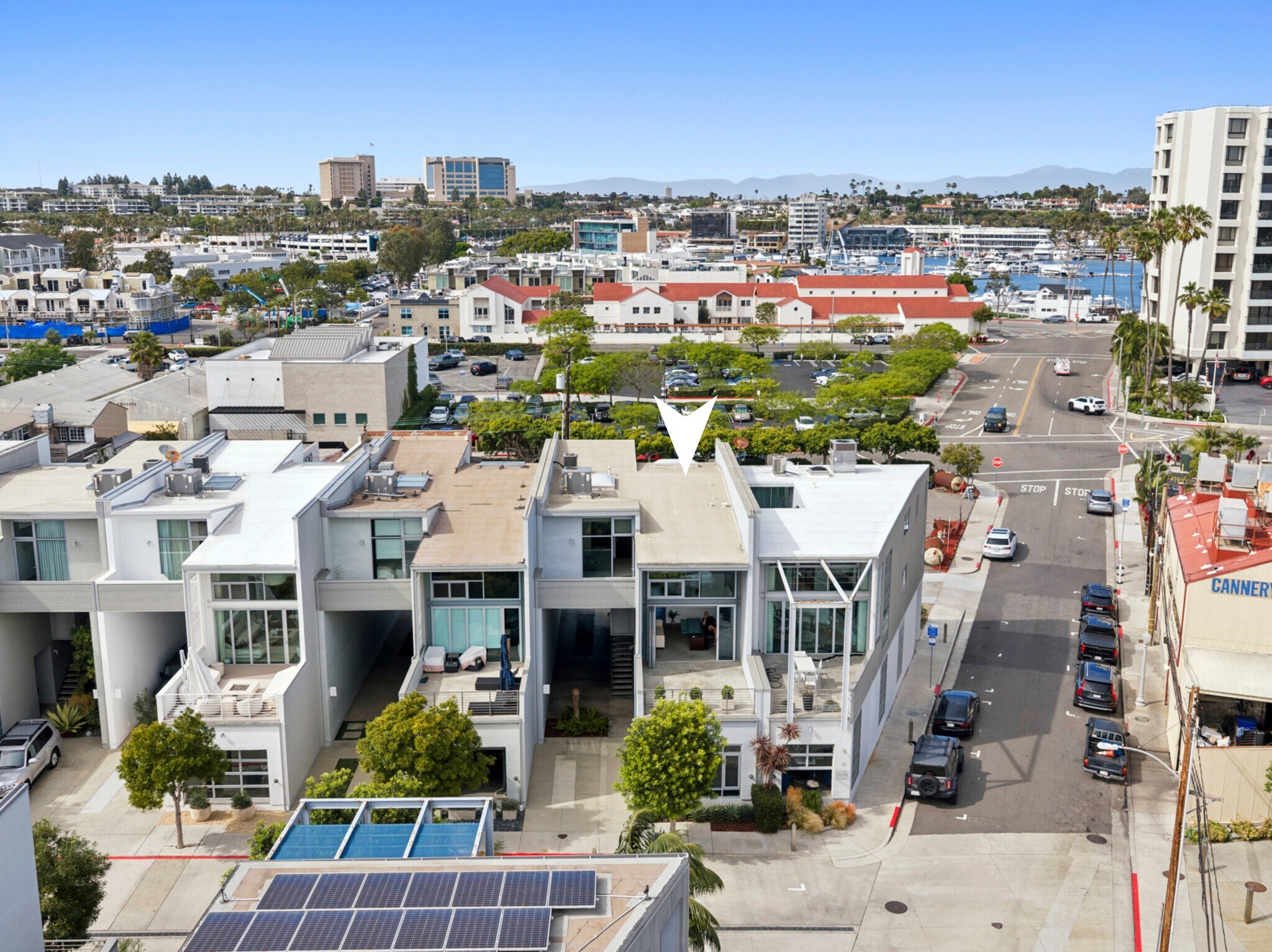 517 30th St, Newport Beach, CA for Sale