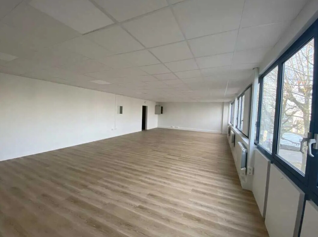 , Fresnes, VDM for Rent