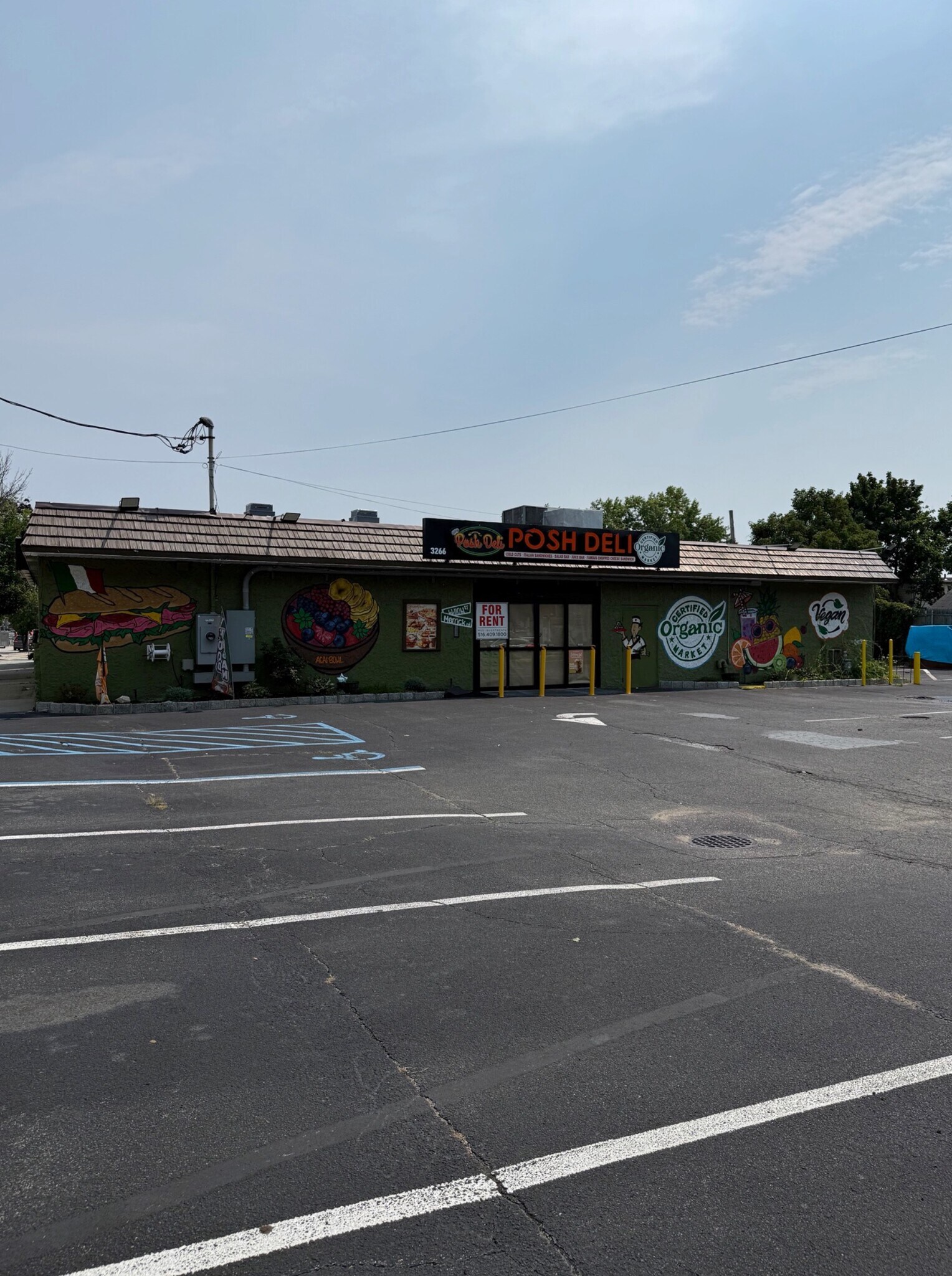 3266 Merrick Rd, Wantagh, NY for Rent