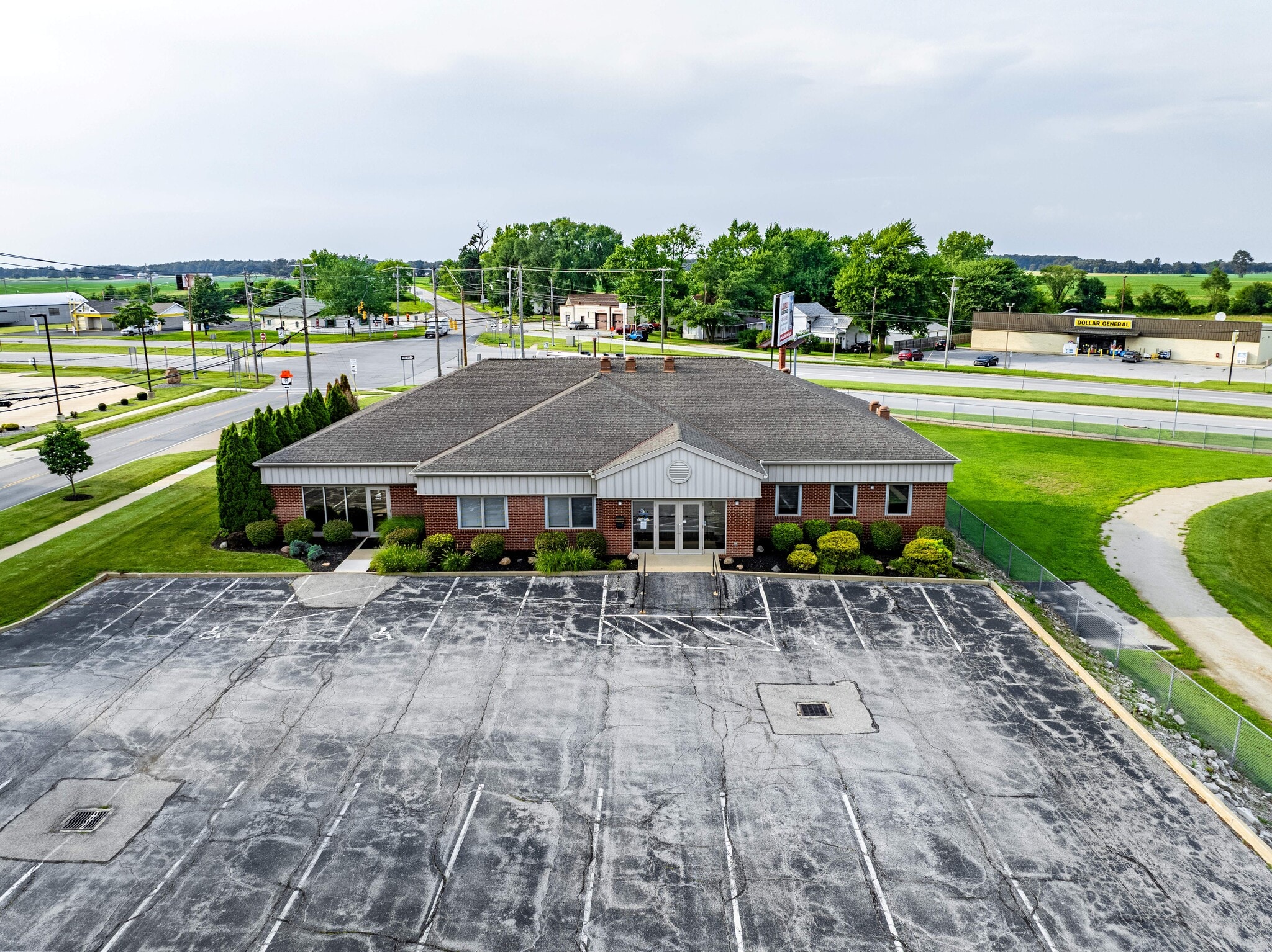 136 N Ridge St, Monroeville, OH for Sale