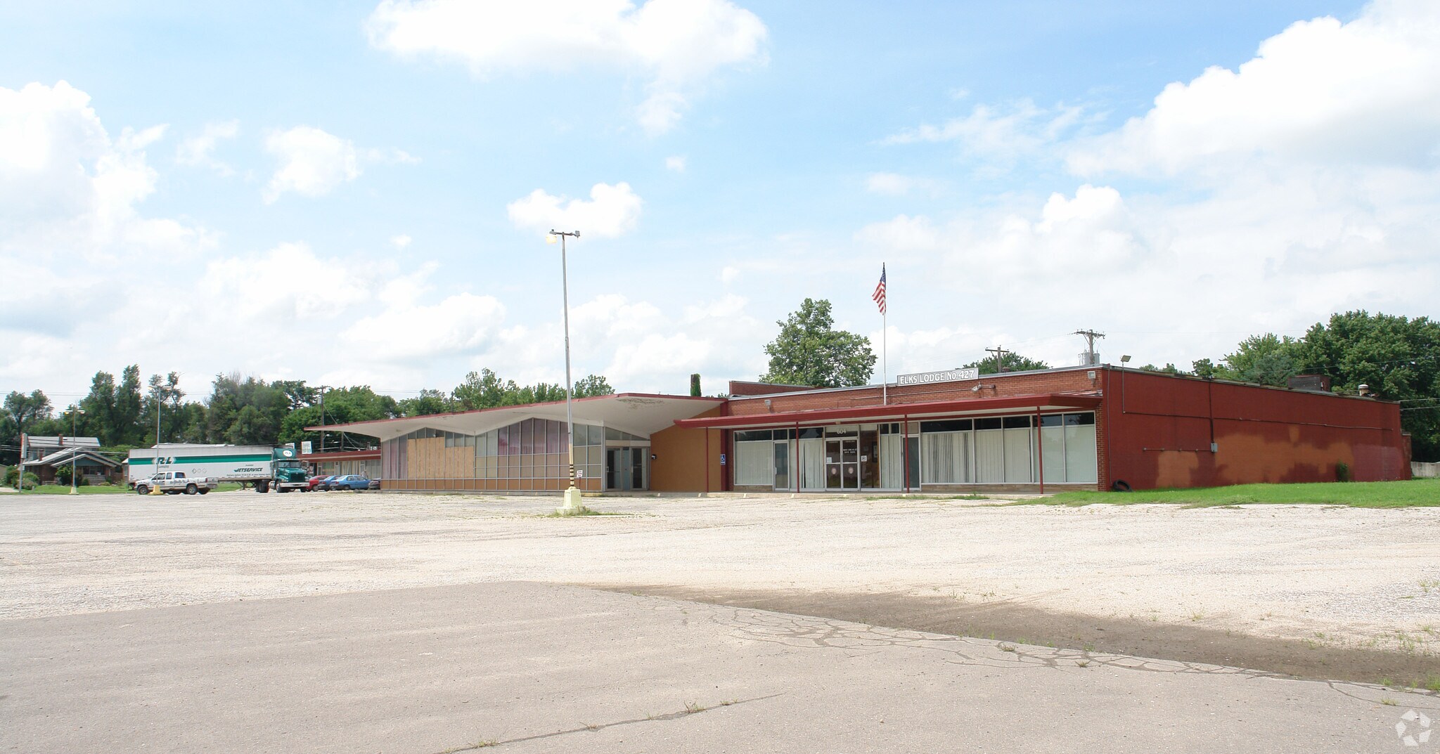 638 W 33rd St, Wichita, KS for Sale