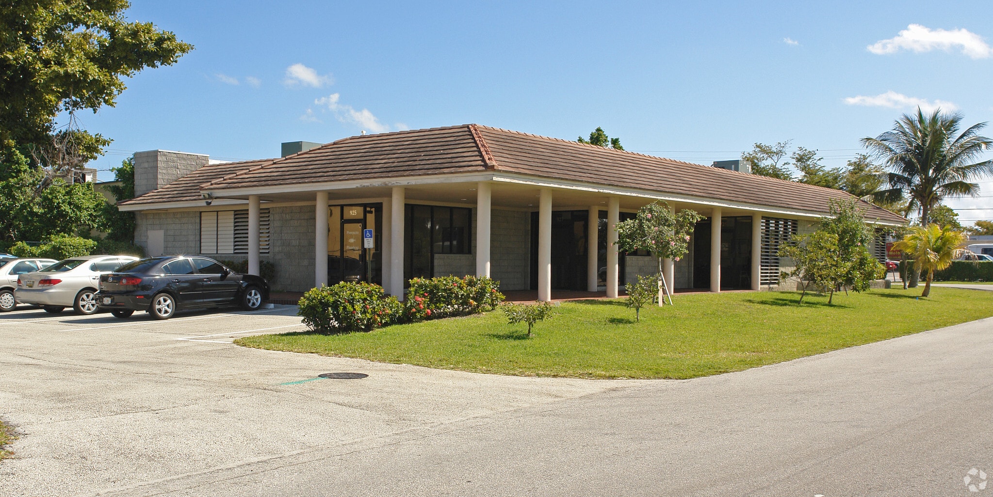 925 SE 1st St, Pompano Beach, FL for Sale