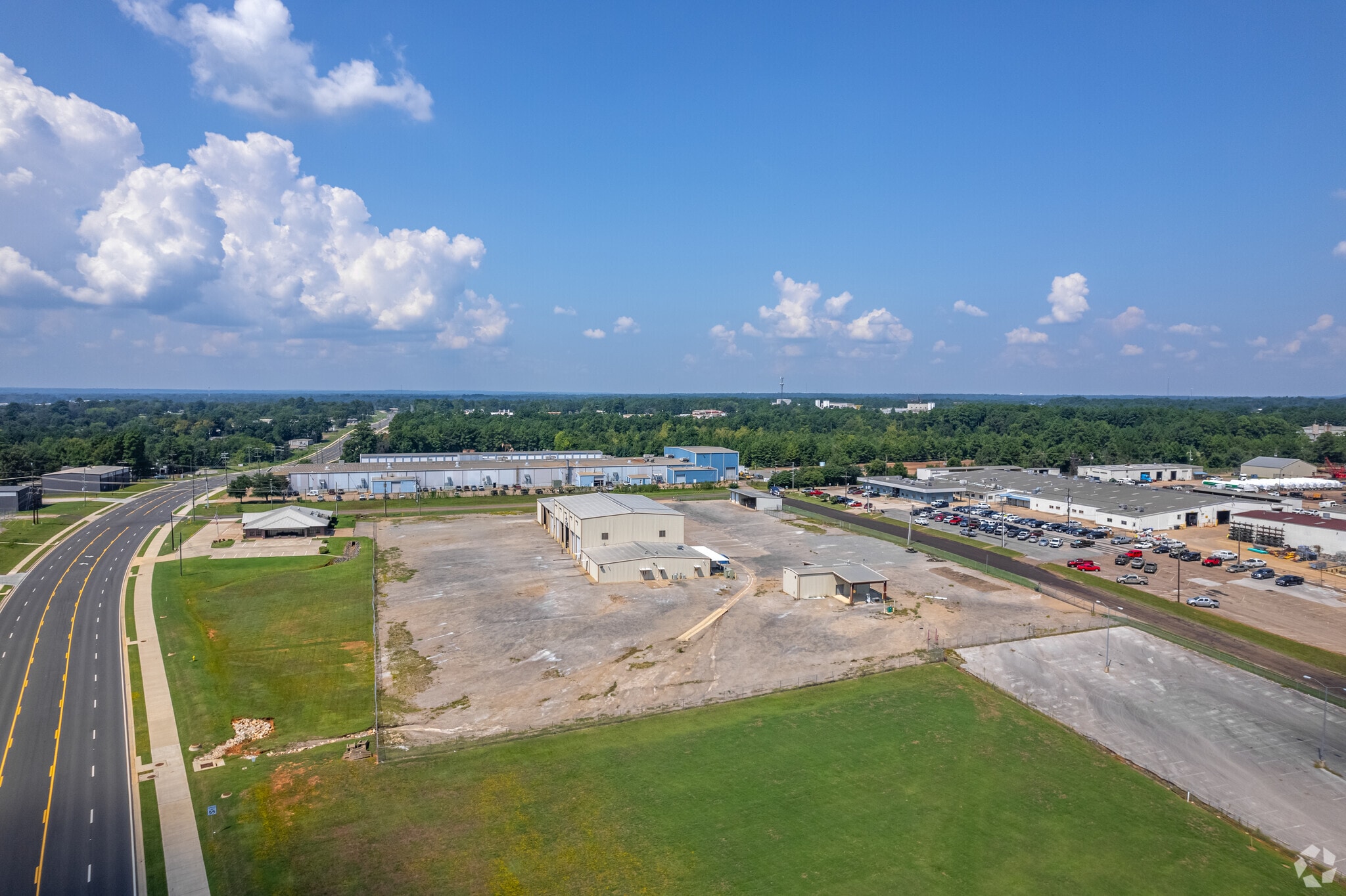 851 W Harrison Rd, Longview, TX for Rent