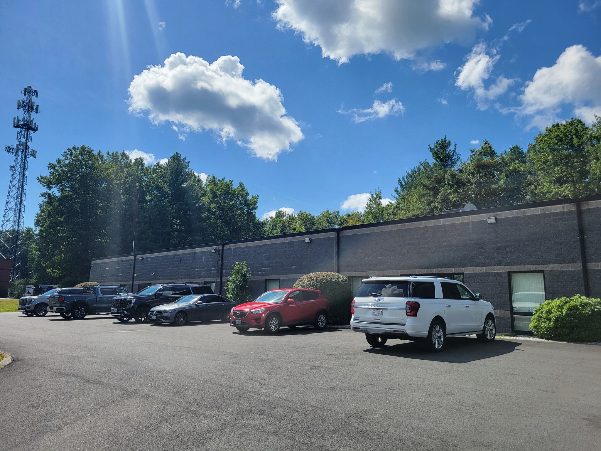 90 Progress Ave, Tyngsborough, MA for Rent