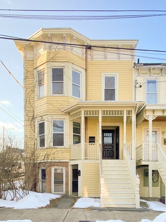 Newburgh, NY Apartments - 2 Carson Ave