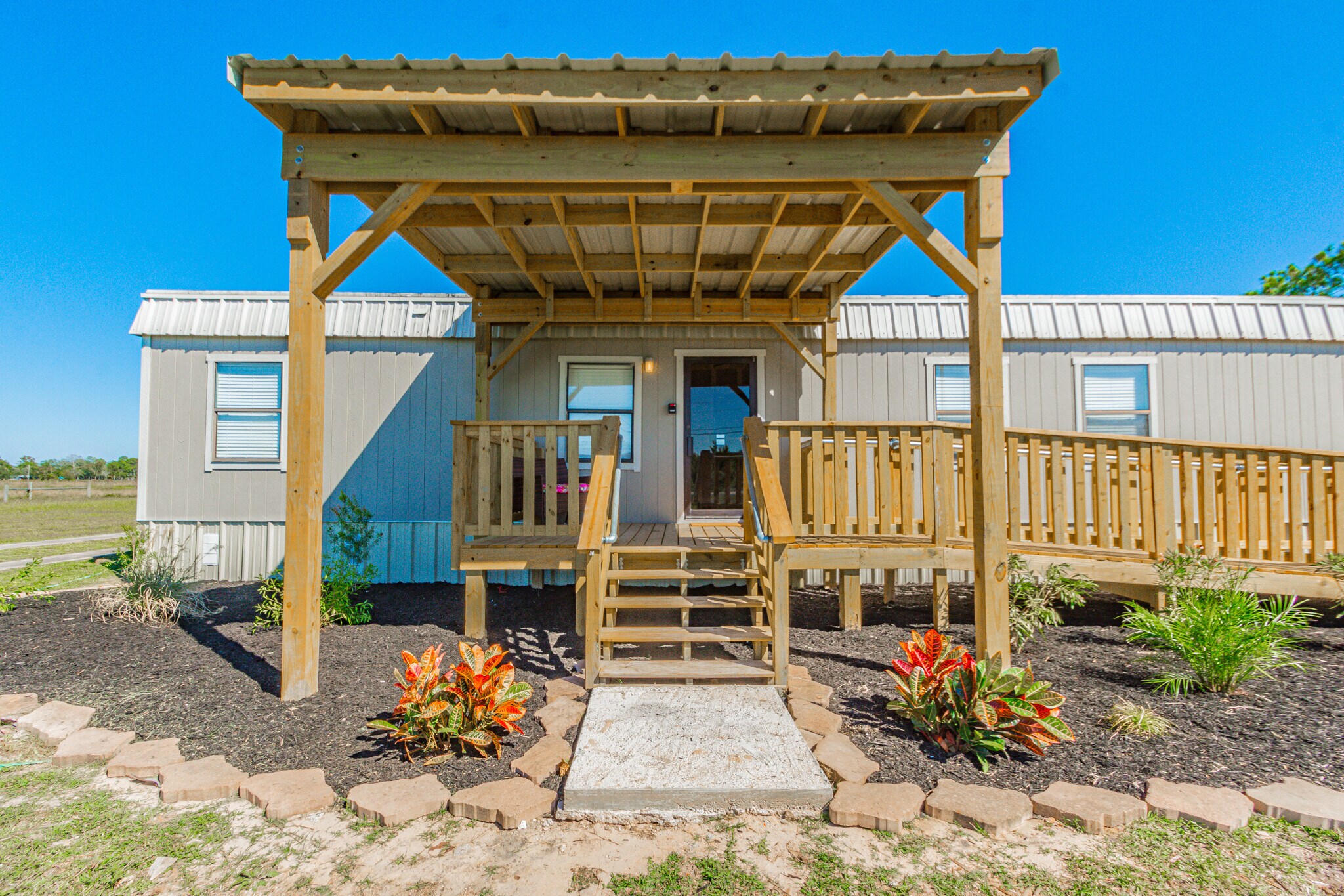 3373 Highway 6, Alvin, TX for Rent