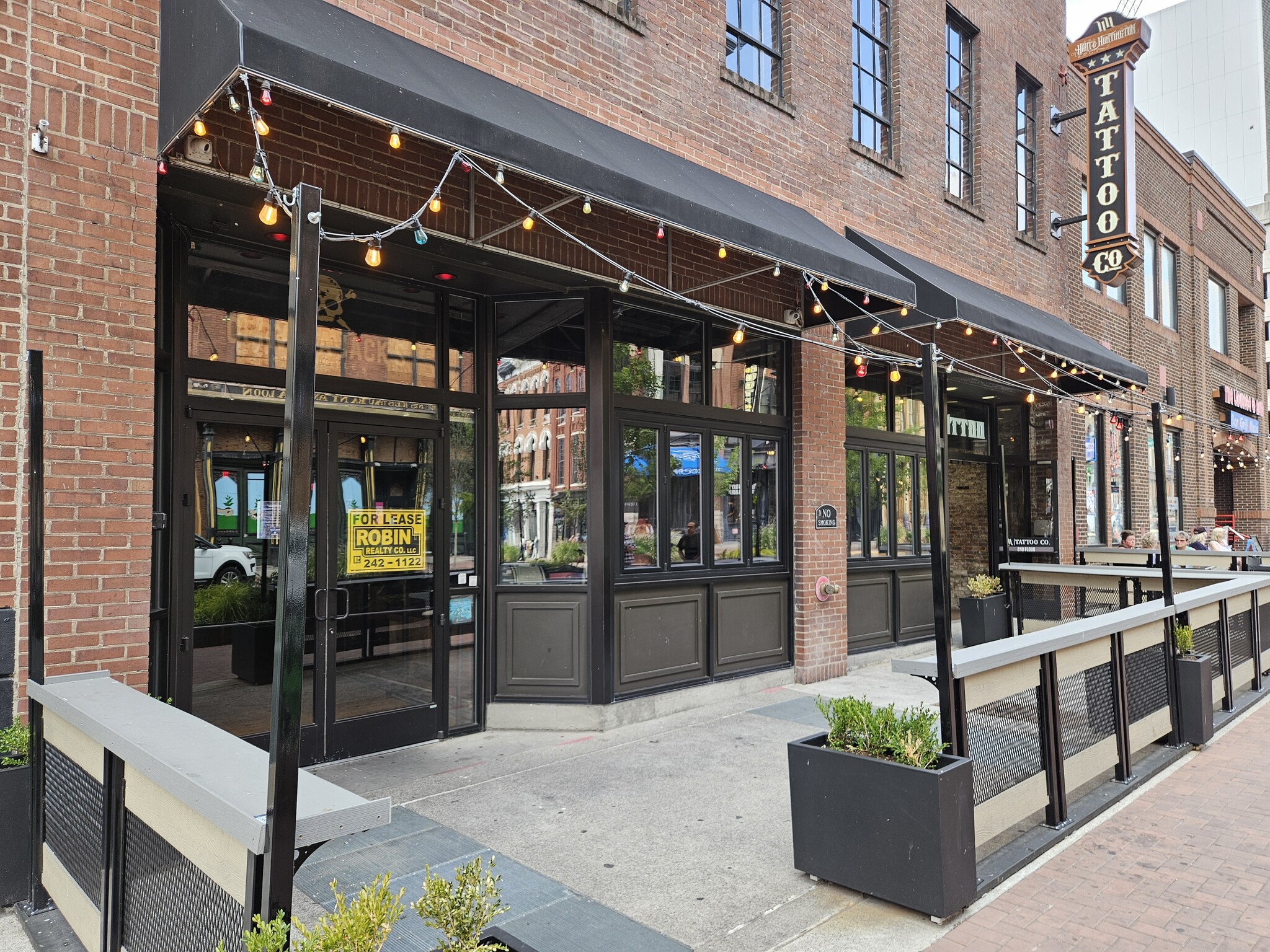 135 2nd Ave N, Nashville, TN for Rent