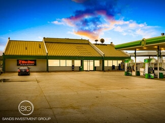 Rock Port, MO Truck Stop - 1306 US Highway 136 W
