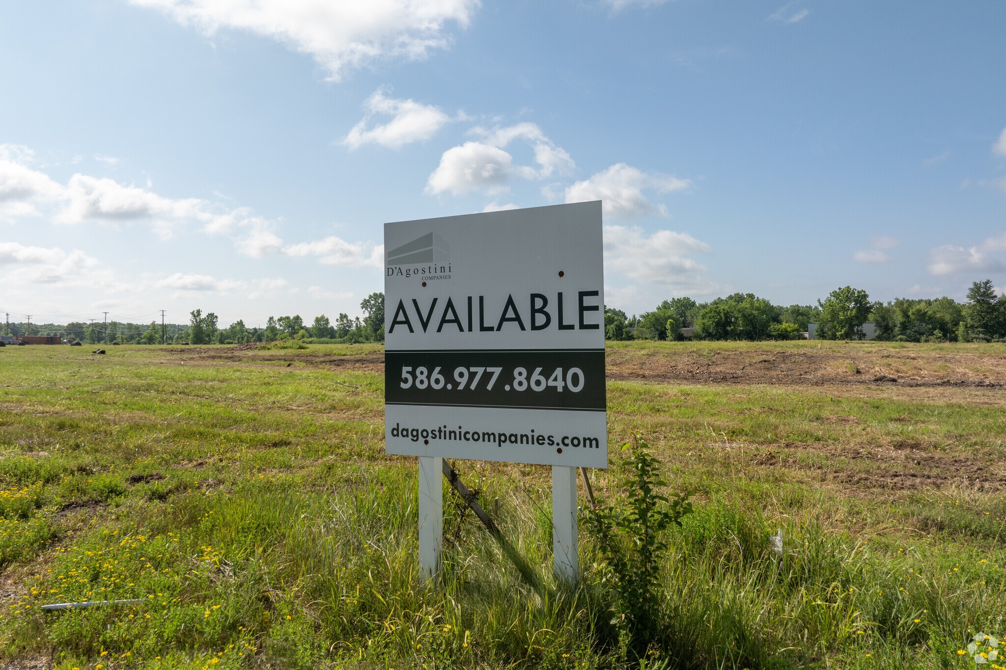 30300 Commerce Blvd, Chesterfield, MI for Rent