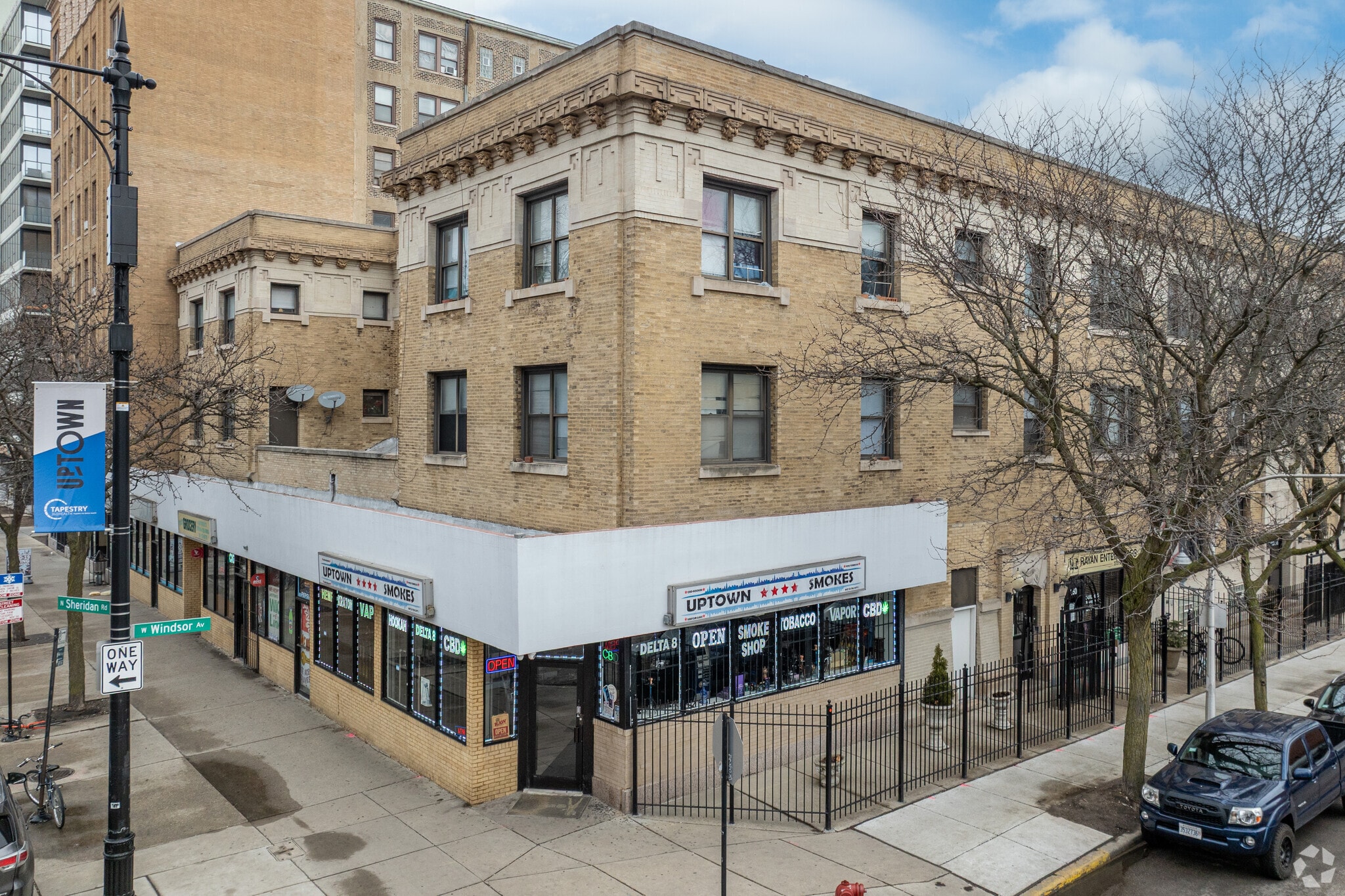 4527-4537 Sheridan Rd, Chicago, IL for Rent