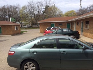 Muskegon, MI undefined - 3300 Hoyt St