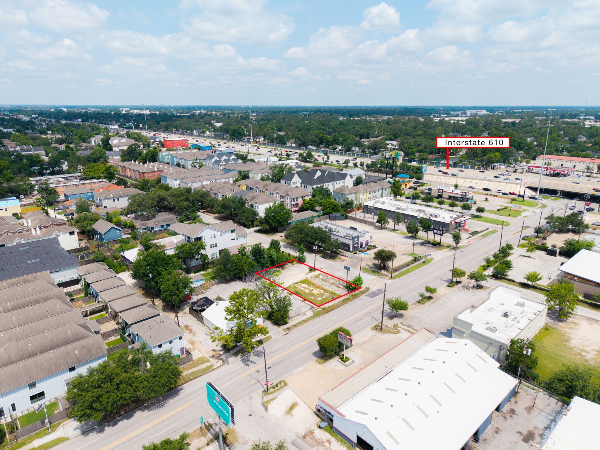 202 W 27th Street, Houston, TX for Sale