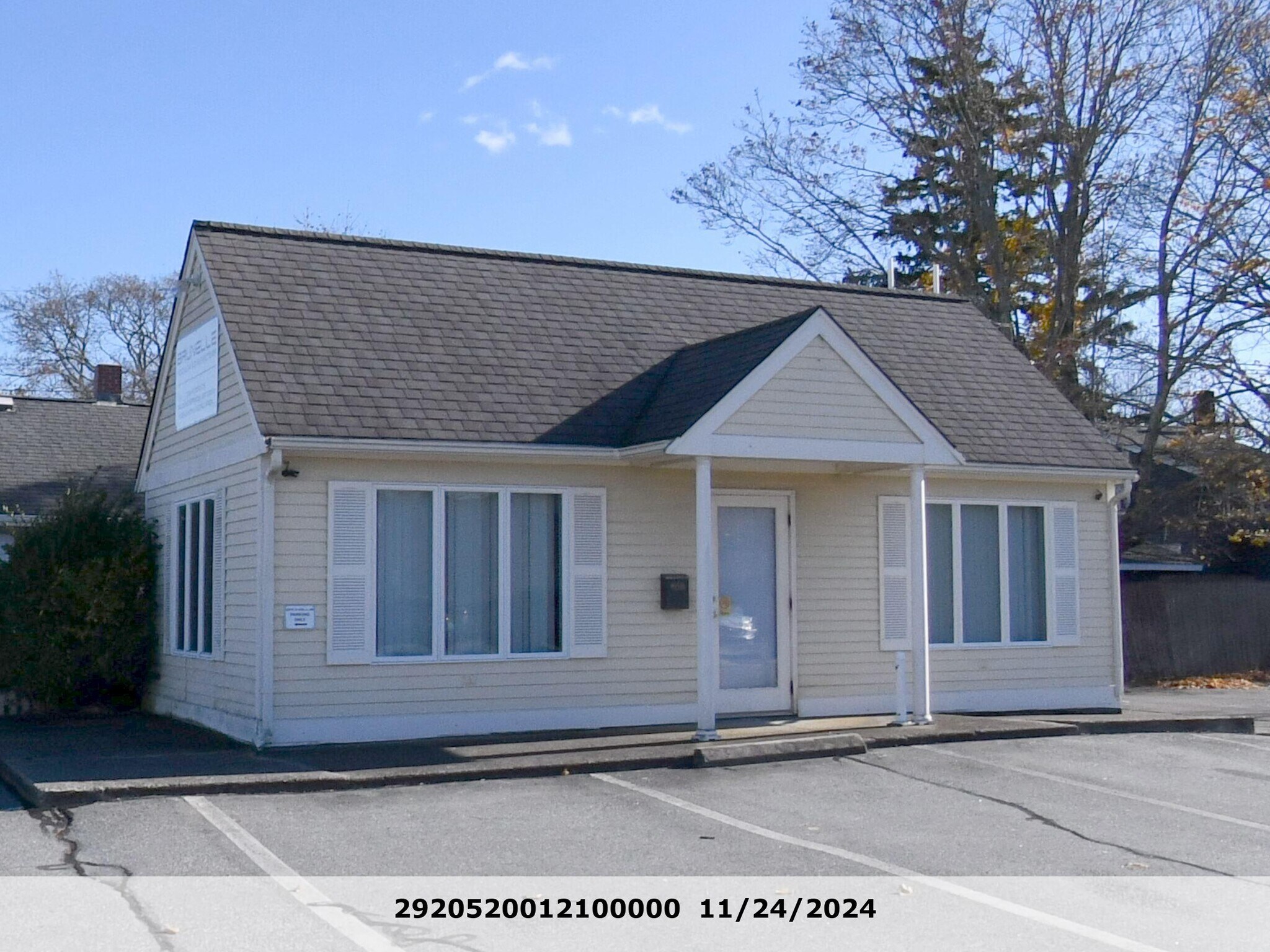 4 Pershing ave, Swansea, MA for Sale