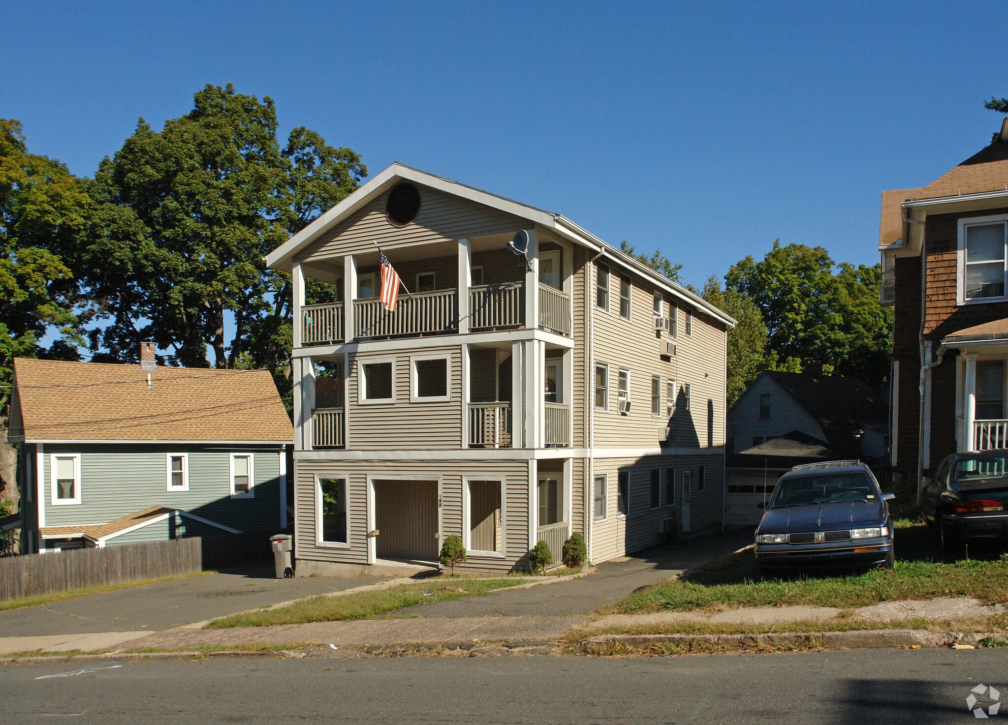 107 Federal St Bristol, CT 06010 MultiFamily Property for Lease on