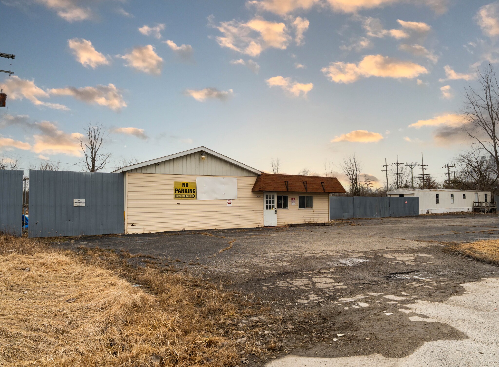 7030 Gratiot Ave, Saint Clair, MI for Rent