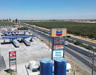 Delano, CA Retail - 1640 Highway 99