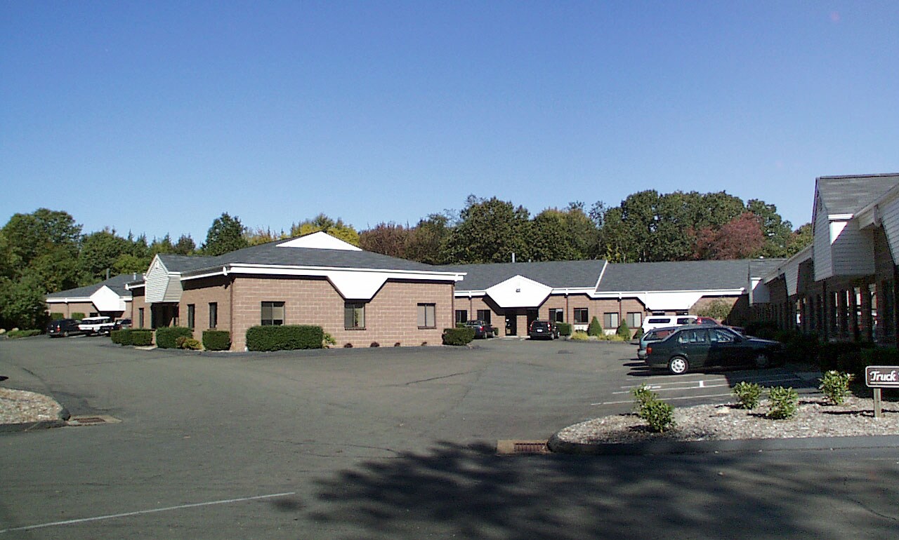 130 Fort Path Rd, Madison, CT for Rent