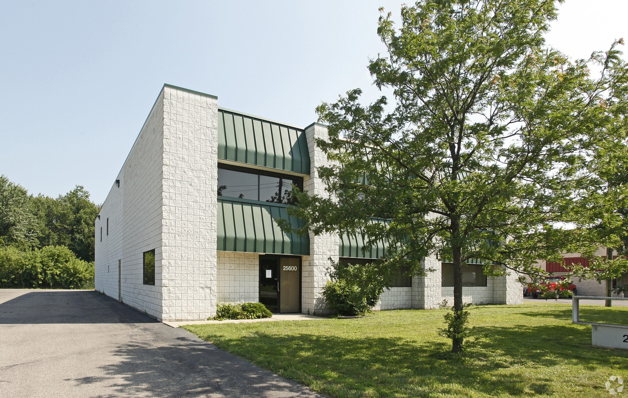 25600 Brest Rd, Taylor, MI for Rent