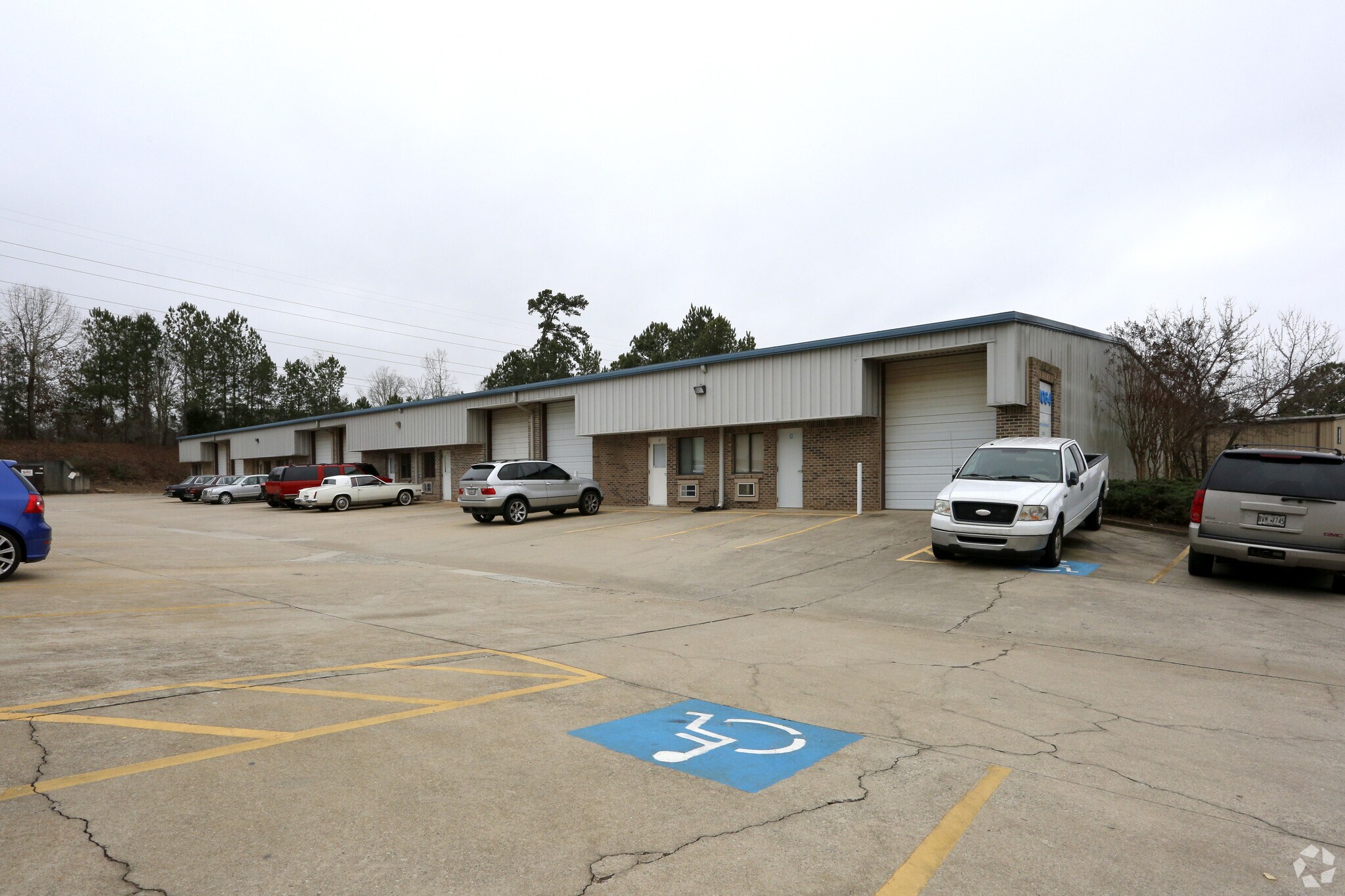 4064 Nine McFarland Dr, Alpharetta, GA for Rent