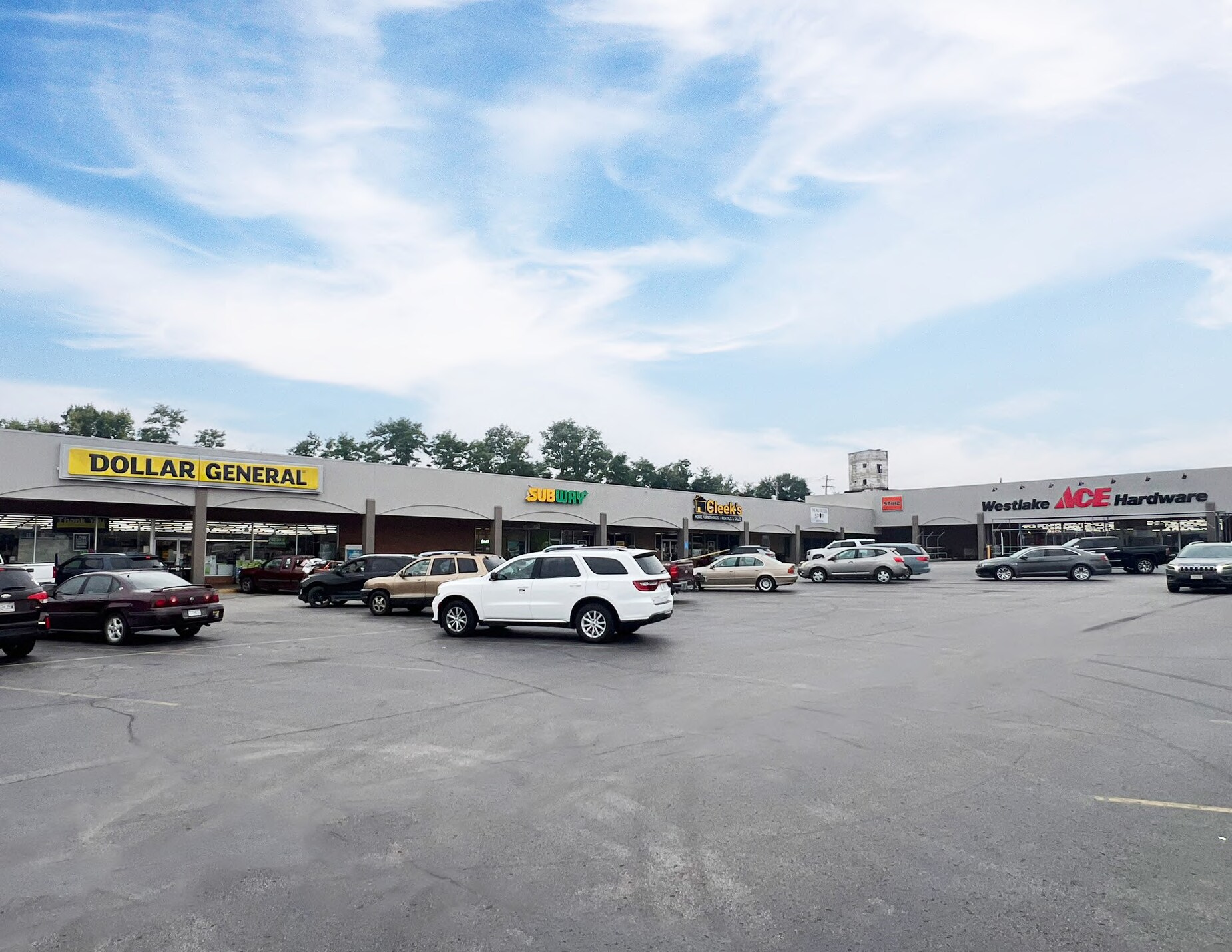 500-700 W Jackson St, Mexico, MO for Rent