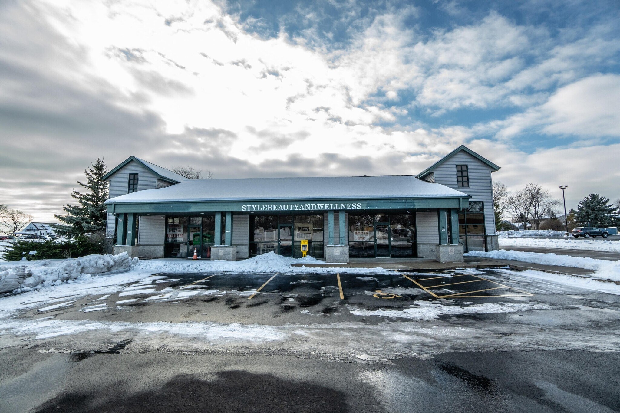 119-139 Main St, Belgium, WI for Sale