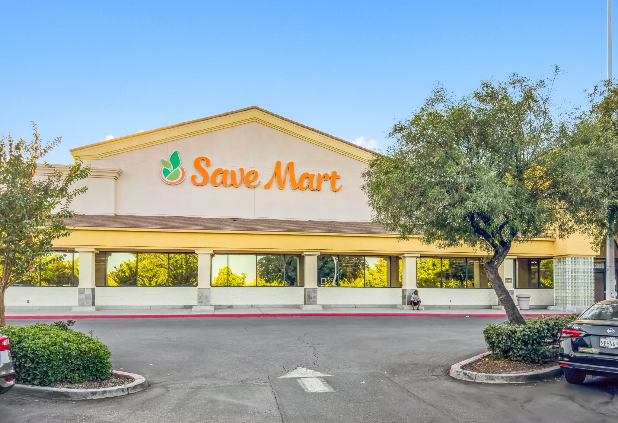 6701-6797 N Milburn Ave, Fresno, CA for Rent