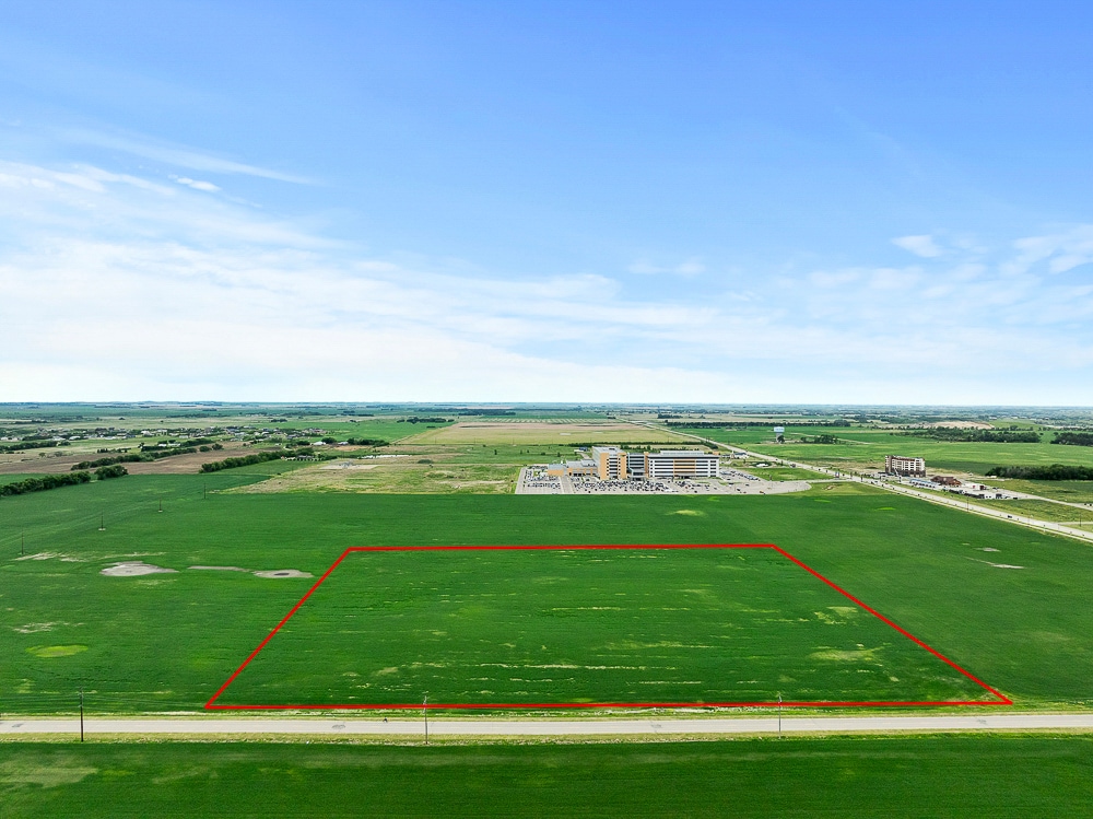 TBD 16th St, Minot, ND for Sale