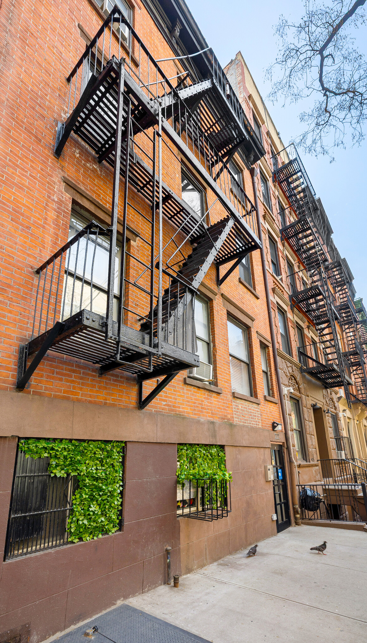 222 W 16th St, New York, NY for Sale